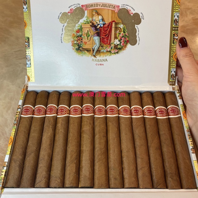 罗密欧小皇冠 Petit Coronas-澳门雪茄